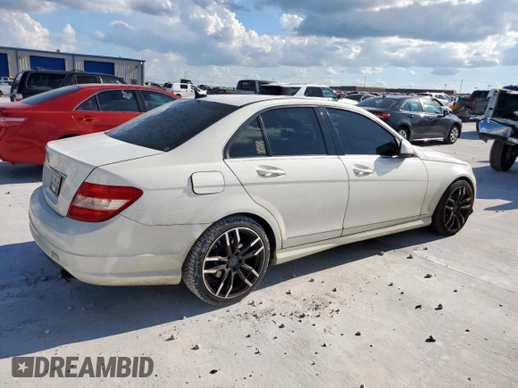 2009 Mercedes-Benz C 300 Sport с VIN WDDGF54X79R069199, выставлен на аукционе Copart как лот 62279585 с пробегом 190 214 миль миль и Чистый • Clean title. История ставок и продаж доступна на DreamBid. Изображение 3.