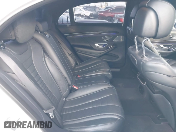 2018 Mercedes-Benz S 560 with VIN WDDUG8DB0JA416705, listed as a IAAI auction lot 41533553 with 30,268 mi miles and . Bid and sale history available at carsss.com. Image 8.