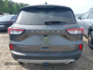 2022 Ford Escape Titanium with VIN 1FMCU9J91NUB87215, listed as a IAAI auction lot 42092928 with 3,255 mi miles and . Bid and sale history available at DreamBid. Image 17.