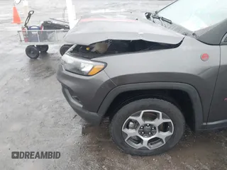 2022 Jeep Compass Trailhawk with VIN 3C4NJDDB5NT162979, listed as a IAAI auction lot 41535004 with 22,354 mi miles and . Bid and sale history available at DreamBid. Image 17.