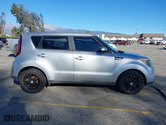 2015 Kia Soul with VIN KNDJN2A25F7778568, listed as a IAAI auction lot 41026463 with Not Provided miles and . Bid and sale history available at DreamBid. Image 12.