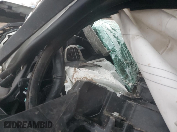 2021 Ford Explorer Limited с VIN 1FMSK8FH0MGB63724, выставлен на аукционе Copart как лот 83750394 с пробегом Не указан миль и На запчасти • Non repairable. История ставок и продаж доступна на DreamBid. Изображение 9.