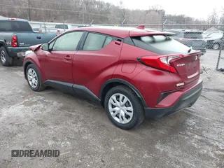 2019 Toyota C-HR XLE with VIN JTNKHMBX5K1062246, listed as a IAAI auction lot 41515839 with 44,098 mi miles. Bid and sale history available at carsss.com. Image 3.