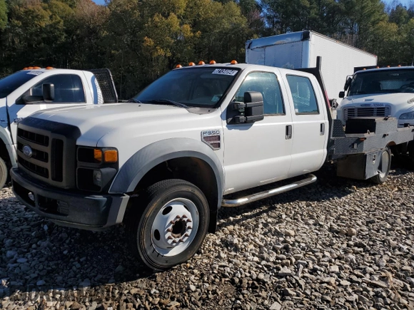 2008 Ford F-550 XL with VIN 1FDAW56R28EB36145, listed as a Copart auction lot 82134094 with Not Provided miles and Clean Title. Bid and sale history available at carsss.com. Image 1.