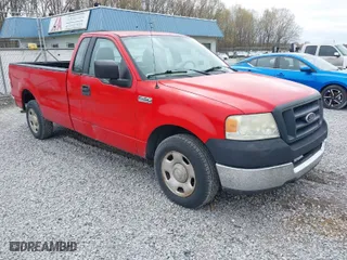 2005 Ford F-150 XL with VIN 1FTRF12WX5NC06045, listed as a IAAI auction lot 41917004 with 296,753 mi miles. Bid and sale history available at carsss.com. Image 1.