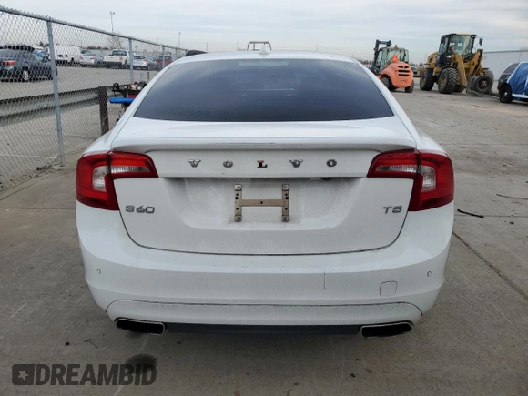 2015 Volvo S60 T5 Drive-E Platinum with VIN YV140MFD7F2301858, listed as a Copart auction lot 44586105 with 50,575 mi miles and Salvage Title. Bid and sale history available at carsss.com. Image 6.