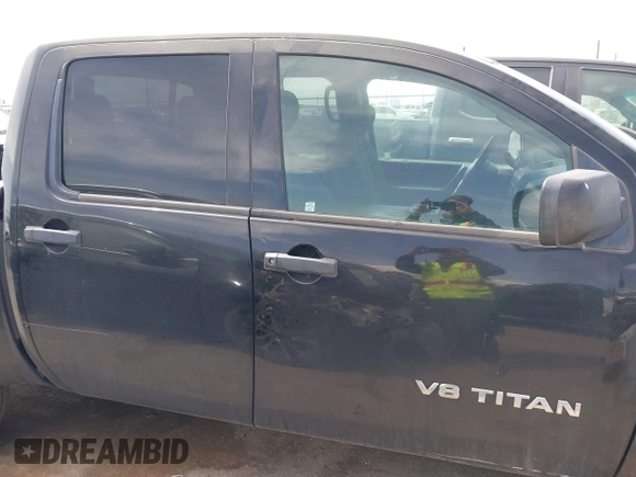2014 Nissan Titan SV with VIN 1N6BA0EK6EN507279, listed as a IAAI auction lot 41870383 with 205,603 mi miles and . Bid and sale history available at DreamBid. Image 14.