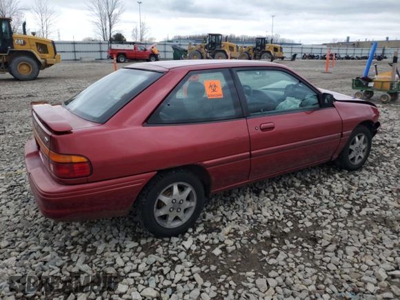 1996 Ford Escort z VIN 3FASP11J6TR151727, wystawiony jako Copart lot #55487725 z przebiegiem 118 276 mil mil oraz Nie do naprawy. Historia ofert i sprzedaży dostępna na DreamBid. Obrazek 3.