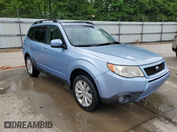 2012 Subaru Forester X Limited with VIN JF2SHAEC6CH452925, listed as a Copart auction lot 56155475 with 226,586 mi miles and Clean title. Bid and sale history available at DreamBid. Image 4.