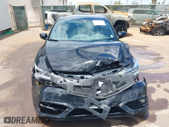 2017 Acura ILX w/Premium/A-SPEC Pkg with VIN 19UDE2F87HA006820, listed as a IAAI auction lot 39234501 with 44,058 mi miles. Bid and sale history available at carsss.com. Image 12.