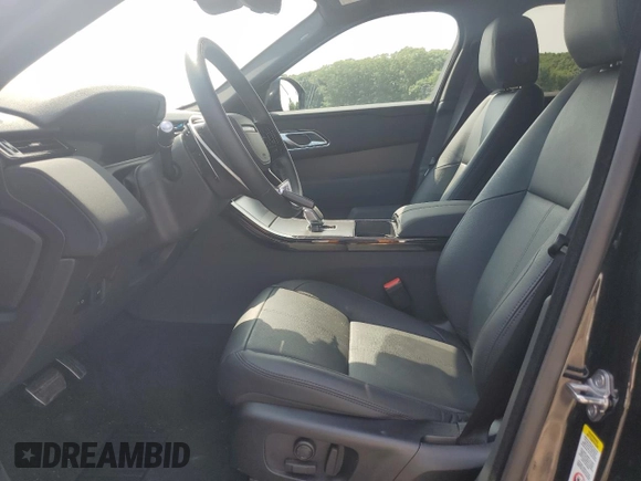 2025 Land Rover Range Rover Velar Dynamic SE with VIN SALYL2EX1SA809833, listed as a Copart auction lot 64486225 with 8,209 mi miles and Clean title. Bid and sale history available at DreamBid. Image 7.