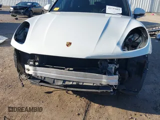 2017 Porsche Macan z VIN WP1AA2A55HLB07044, wystawiony jako IAAI lot #41737664 z przebiegiem 58 654 mil mil oraz . Historia ofert i sprzedaży dostępna na DreamBid. Obrazek 6.