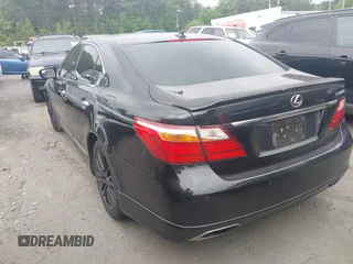 2011 Lexus LS 460 with VIN JTHBL5EF0B5107595, listed as a IAAI auction lot 42113339 with 194,768 mi miles and . Bid and sale history available at DreamBid. Image 3.