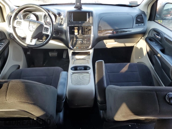 2011 Dodge Grand Caravan Crew with VIN 2D4RN5DG2BR727858, listed as a Copart auction lot 51956105 with 176,678 mi miles and Clean Title. Bid and sale history available at DreamBid. Image 8.