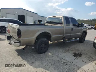 2006 Ford Super Duty F-250 XL with VIN 1FTSX21536ED26154, listed as a Copart auction lot 73336954 with 140,752 mi miles and Salvage Title. Bid and sale history available at carsss.com. Image 3.