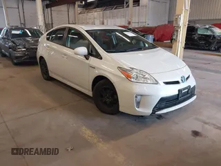 2015 Toyota Prius Four z VIN JTDKN3DU2F0470886, wystawiony jako IAAI lot #42157691 z przebiegiem 108 400 mil mil oraz . Historia ofert i sprzedaży dostępna na DreamBid. Obrazek 1.