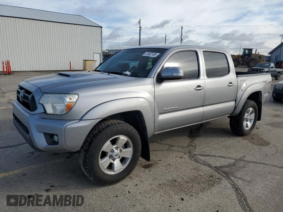 2014 Toyota Tacoma PreRunner with VIN 3TMJU4GN3EM163067, listed as a Copart auction lot 41582155 with 101,971 mi miles and Salvage Title. Bid and sale history available at DreamBid. Image 1.