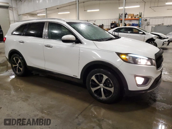 2017 Kia Sorento EX with VIN 5XYPHDA16HG274380, listed as a Copart auction lot 86149174 with 133,342 mi miles and Salvage Title. Bid and sale history available at carsss.com. Image 4.