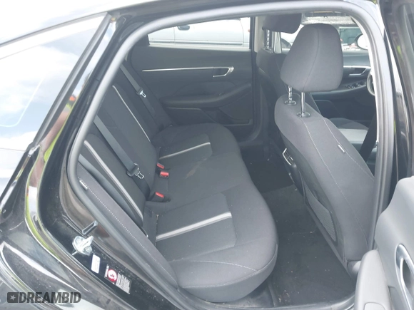 2022 Hyundai Sonata Hybrid SEL with VIN KMHL34JJ8NA051620, listed as a IAAI auction lot 41656627 with 42,253 mi miles. Bid and sale history available at carsss.com. Image 8.