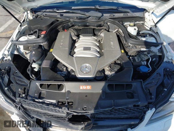 2012 Mercedes-Benz C 63 AMG with VIN WDDGF7HB2CA661318, listed as a IAAI auction lot 41841635 with 125,085 mi miles and . Bid and sale history available at carsss.com. Image 10.