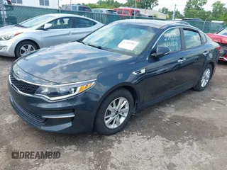 2016 Kia Optima LX z VIN 5XXGT4L37GG087200, wystawiony jako IAAI lot #42456982 z przebiegiem 86 910 mil mil oraz . Historia ofert i sprzedaży dostępna na DreamBid. Obrazek 18.