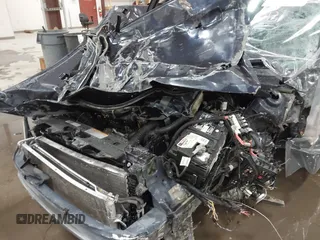 2014 Chevrolet Cruze 2LT z VIN 1G1PE5SB2E7120465, wystawiony jako IAAI lot #41672988 z przebiegiem Nie podano mil oraz . Historia ofert i sprzedaży dostępna na DreamBid. Obrazek 10.