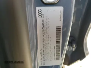 2022 Audi RS e-tron GT z VIN WAUAHBFWXN7900677, wystawiony jako Copart lot #72972794 z przebiegiem 10 839 mil mil oraz Szkody całkowita. Historia ofert i sprzedaży dostępna na DreamBid. Obrazek 13.