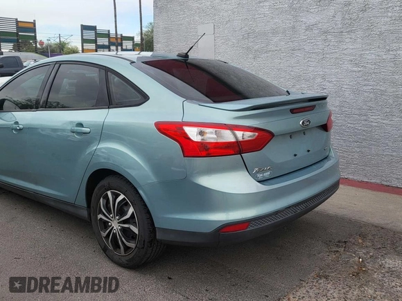 2012 Ford Focus SE с VIN 1FAHP3F22CL279808, выставлен на аукционе Copart как лот 60678735 с пробегом 138 973 миль миль и Чистый • Clean title. История ставок и продаж доступна на DreamBid. Изображение 3.