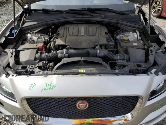 2017 Jaguar F-Pace 35t Prestige z VIN SADCK2BVXHA060972, wystawiony jako Copart lot #48649505 z przebiegiem 48 055 mil mil oraz Szkoda całkowita • Salvage title. Historia ofert i sprzedaży dostępna na DreamBid. Obrazek 12.