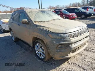 2023 Jeep Compass Latitude Lux с VIN 3C4NJDFN4PT521619, выставлен на аукционе IAAI как лот 40676656 с пробегом Не указан миль и . История ставок и продаж доступна на DreamBid. Изображение 1.