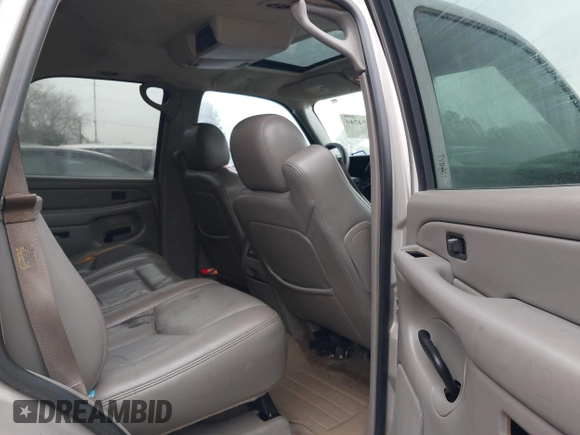 2006 Chevrolet Tahoe LT with VIN 1GNEC13ZX6R112202, listed as a IAAI auction lot 41474740 with 385,902 mi miles. Bid and sale history available at carsss.com. Image 8.