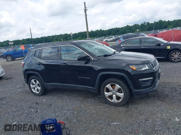 2018 Jeep Compass Latitude z VIN 3C4NJDBB1JT392421, wystawiony jako IAAI lot #42708673 z przebiegiem 166 856 mil mil oraz . Historia ofert i sprzedaży dostępna na DreamBid. Obrazek 13.