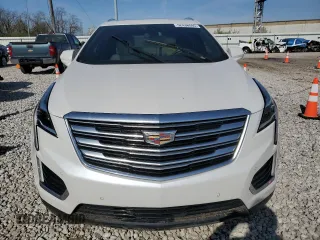 2018 Cadillac XT5 Premium Luxury FWD z VIN 1GYKNERS3JZ139719, wystawiony jako Copart lot #52436595 z przebiegiem Nie podano mil oraz Szkody całkowita. Historia ofert i sprzedaży dostępna na DreamBid. Obrazek 5.