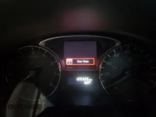 2015 Nissan Altima 2.5 z VIN 1N4AL3AP5FN878498, wystawiony jako Copart lot #59353745 z przebiegiem 129 325 mil mil oraz Szkoda całkowita • Salvage title. Historia ofert i sprzedaży dostępna na DreamBid. Obrazek 9.