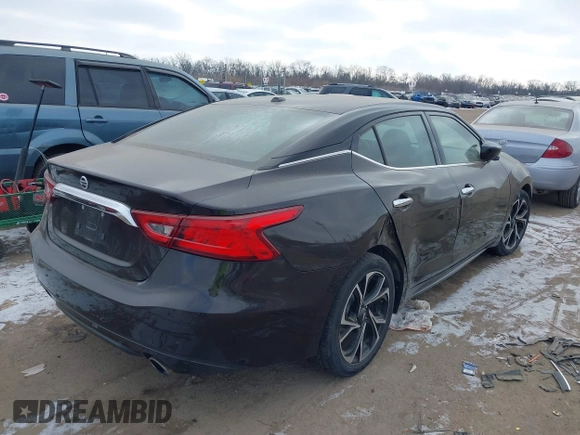 2016 Nissan Maxima Platinum with VIN 1N4AA6AP6GC439654, listed as a IAAI auction lot 41387350 with 119,012 mi miles and . Bid and sale history available at DreamBid. Image 6.