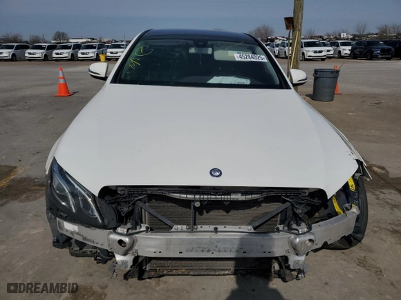 2017 Mercedes-Benz E-Class E 300 Luxury with VIN WDDZF4KB2HA112001, listed as a Copart auction lot 45284025 with NaN miles and Salvage Title. Bid and sale history available at carsss.com. Image 5.