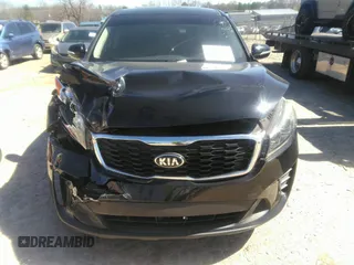 2019 Kia Sorento LX with VIN 5XYPG4A33KG538926, listed as a IAAI auction lot 41800638 with 72,175 mi miles. Bid and sale history available at carsss.com. Image 12.