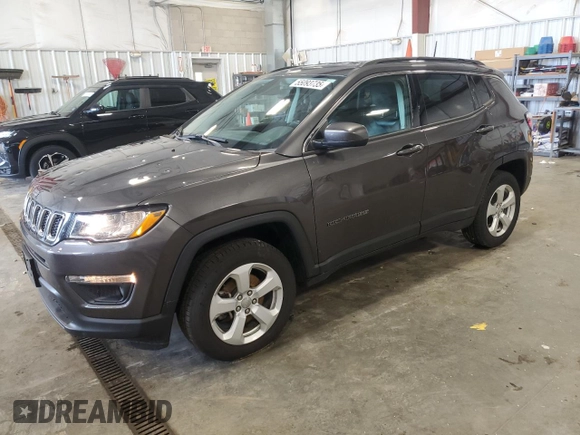 2018 Jeep Compass Latitude z VIN 3C4NJDBB0JT482336, wystawiony jako Copart lot #55093735 z przebiegiem 64 965 mil mil oraz Nie do naprawy. Historia ofert i sprzedaży dostępna na DreamBid. Obrazek 1.