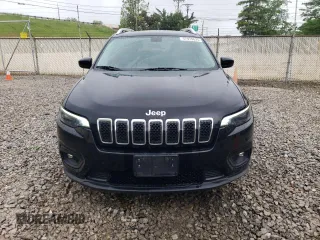 2019 Jeep Cherokee Latitude с VIN 1C4PJLCB5KD357468, выставлен на аукционе Copart как лот 57979625 с пробегом 69 644 миль миль и Списание • Salvage title. История ставок и продаж доступна на DreamBid. Изображение 5.
