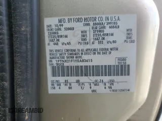 2000 Ford F-250 XL with VIN 1FTNX21F1YEA83615, listed as a Copart auction lot 49978775 with 198,382 mi miles and Salvage title. Bid and sale history available at DreamBid. Image 12.