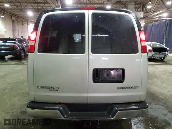 2006 Chevrolet Express Passenger with VIN 1GAHG35U161184548, listed as a Copart auction lot 83356414 with 164,196 mi miles and Clean title. Bid and sale history available at DreamBid. Image 6.