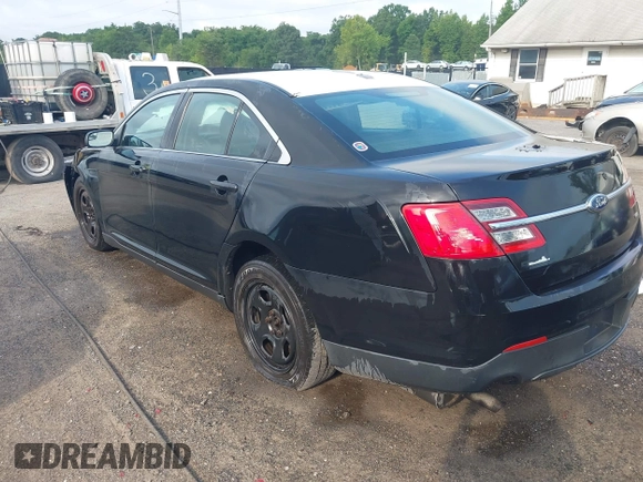 2013 Ford Police Interceptor z VIN 1FAHP2M87DG126837, wystawiony jako IAAI lot #40013829 z przebiegiem 283 903 mil mil oraz . Historia ofert i sprzedaży dostępna na DreamBid. Obrazek 3.