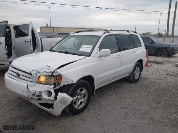 2006 Toyota Highlander with VIN JTEGP21A860101367, listed as a IAAI auction lot 41316085 with 172,426 mi miles. Bid and sale history available at carsss.com. Image 18.