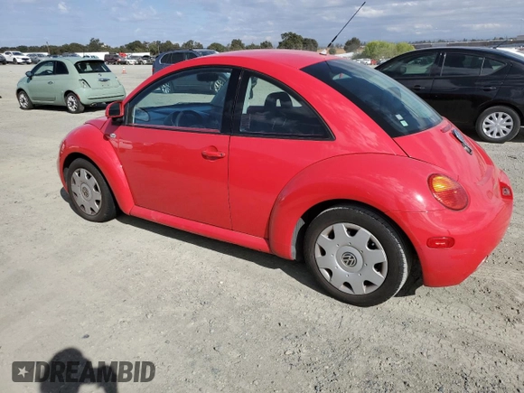 1999 Volkswagen Beetle GLS z VIN 3VWCC21C3XM408103, wystawiony jako Copart lot #76181144 z przebiegiem 126 726 mil mil oraz Czysty tytuł • Clean title. Historia ofert i sprzedaży dostępna na DreamBid. Obrazek 2.