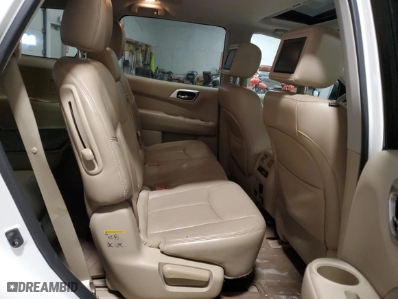 2014 Nissan Pathfinder Platinum Hybrid with VIN 5N1CR2MM2EC645763, listed as a Copart auction lot 52005625 with 155,386 mi miles and Clean Title. Bid and sale history available at carsss.com. Image 11.