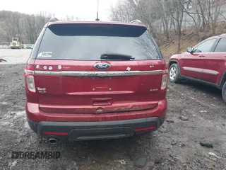 2013 Ford Explorer XLT with VIN 1FM5K8D85DGA47144, listed as a IAAI auction lot 42009829 with 215,192 mi miles and . Bid and sale history available at carsss.com. Image 16.