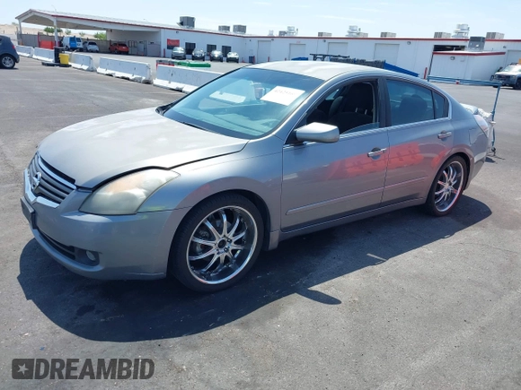 2009 Nissan Altima S z VIN 1N4AL21EX9N524828, wystawiony jako IAAI lot #42425169 z przebiegiem 233 927 mil mil oraz . Historia ofert i sprzedaży dostępna na DreamBid. Obrazek 2.