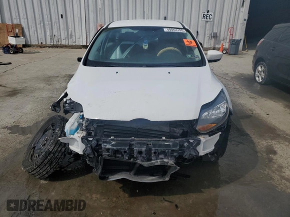 2012 Ford Focus SE with VIN 1FAHP3F21CL389667, listed as a Copart auction lot 49953185 with 44,268 mi miles and Salvage Title. Bid and sale history available at DreamBid. Image 5.