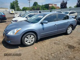 2011 Nissan Altima S with VIN 1N4AL2AP2BN405002, listed as a Copart auction lot 62526415 with 175,946 mi miles and Salvage title. Bid and sale history available at DreamBid. Image 1.