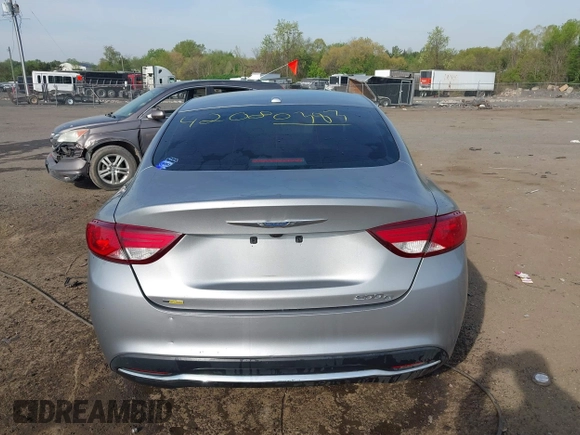 2015 Chrysler 200 C with VIN 1C3CCCCB2FN739826, listed as a IAAI auction lot 42080383 with 152,360 mi miles and . Bid and sale history available at DreamBid. Image 16.